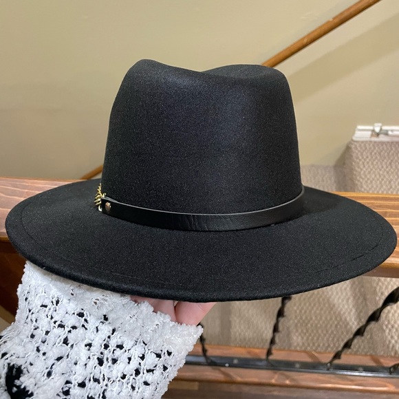 Black Fedora Hat - Picture 2 of 3